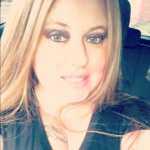 Meet your Posher, Christa